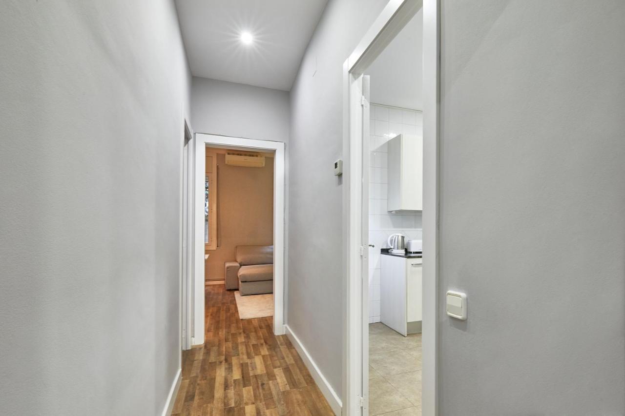 Bbarcelona Apartments Gaudi Avenue Flats Luaran gambar