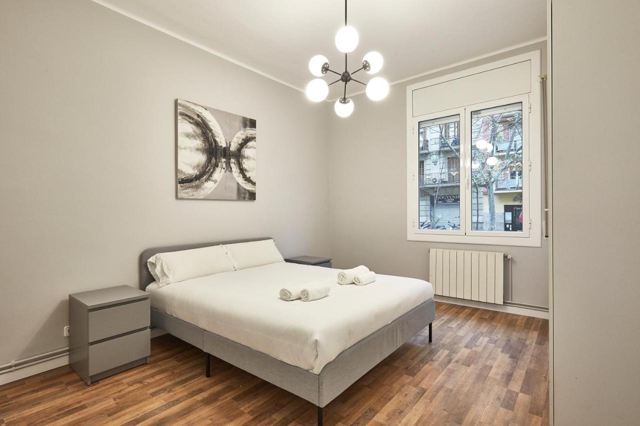 Bbarcelona Apartments Gaudi Avenue Flats Luaran gambar